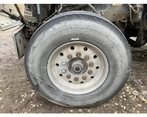 Pilot 22.5 ALUM Tire and Rim