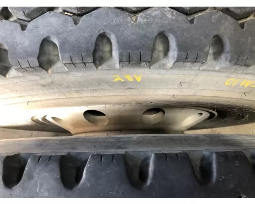 Pilot 22.5 ALUM Tire and Rim