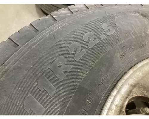 Pilot 22.5 ALUM Tire and Rim