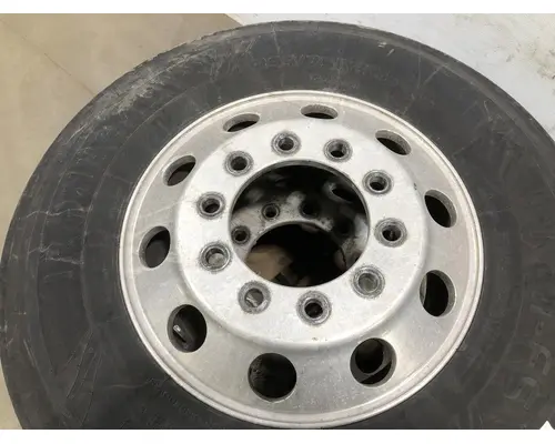Pilot 22.5 ALUM Tire and Rim