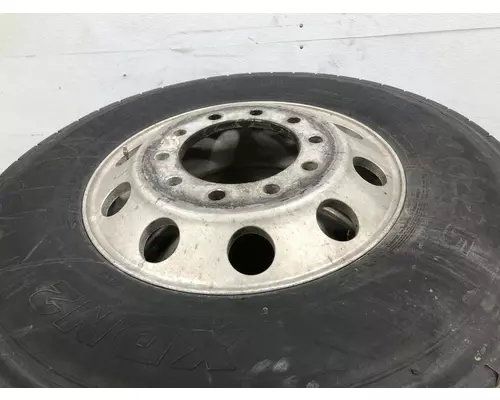 Pilot 22.5 ALUM Tire and Rim