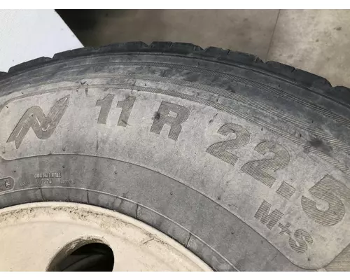 Pilot 22.5 ALUM Tire and Rim