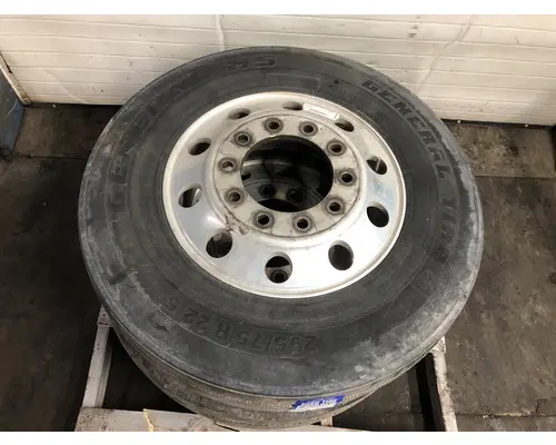 Pilot 22.5 ALUM Tire and Rim