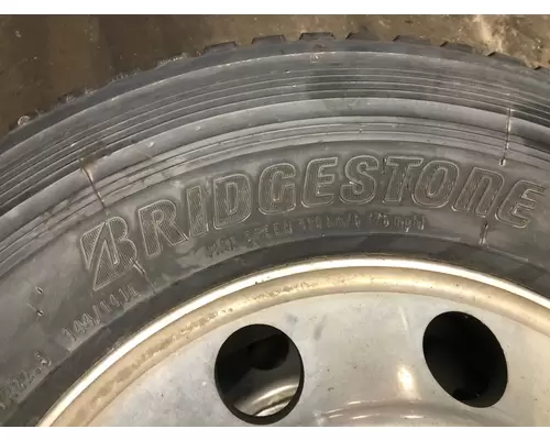 Pilot 22.5 ALUM Tire and Rim