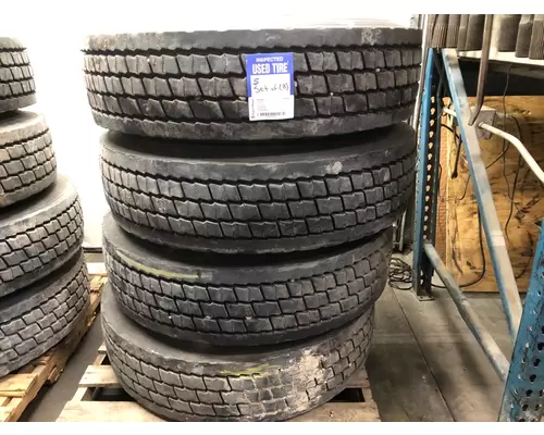 Pilot 22.5 ALUM Tire and Rim