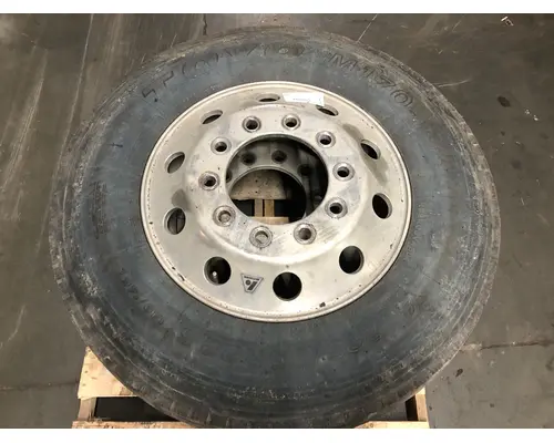 Pilot 22.5 ALUM Tire and Rim