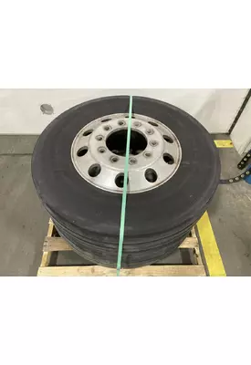 Pilot 22.5 ALUM Tire and Rim