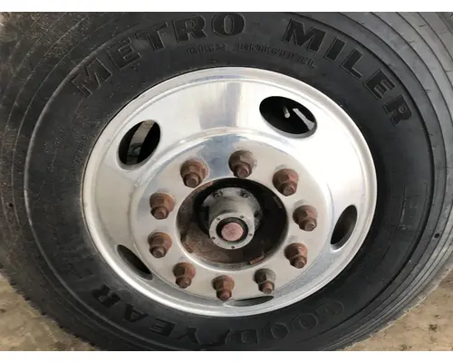 Pilot 22.5 ALUM Tire and Rim