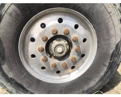 Pilot 22.5 ALUM Tire and Rim