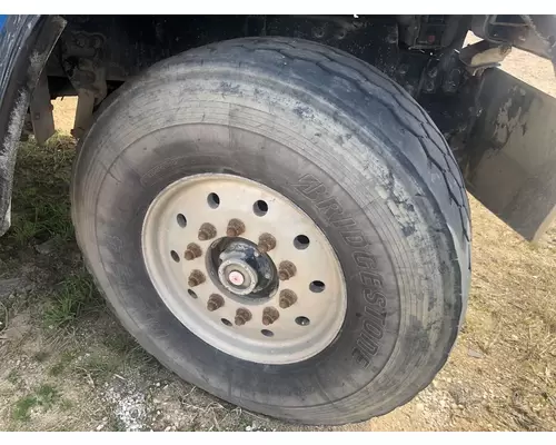Pilot 22.5 ALUM Tire and Rim
