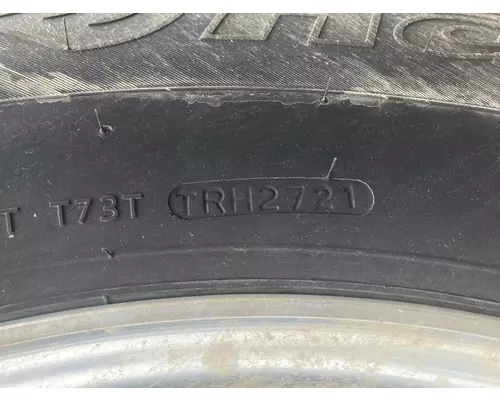 Pilot 22.5 ALUM Tire and Rim