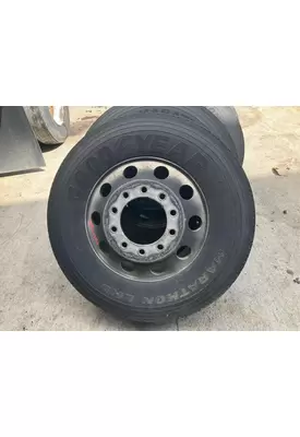 Pilot 22.5 ALUM Tire and Rim