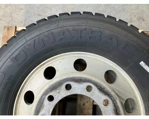 Pilot 22.5 ALUM Tire and Rim