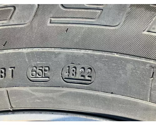Pilot 22.5 ALUM Tire and Rim