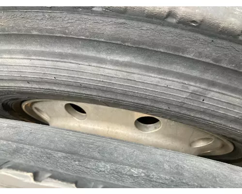 Pilot 22.5 ALUM Wheel
