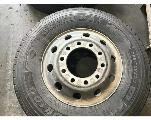 Pilot 22.5 ALUM Wheel