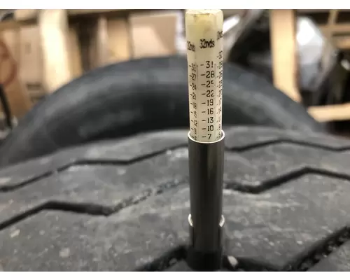 Pilot 22.5 STEEL Tire and Rim