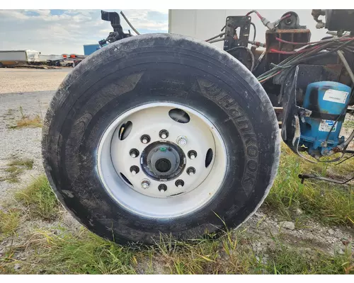 Pilot 22.5 STEEL Tire and Rim