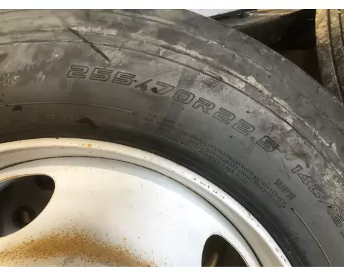 Pilot 22.5 STEEL Tire and Rim