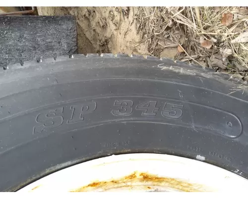 Pilot 22.5 STEEL Tire and Rim