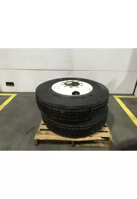 Pilot 22.5 STEEL Tire and Rim