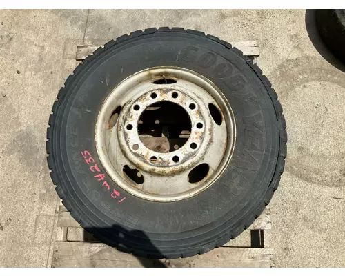 Pilot 22.5 STEEL Tire and Rim