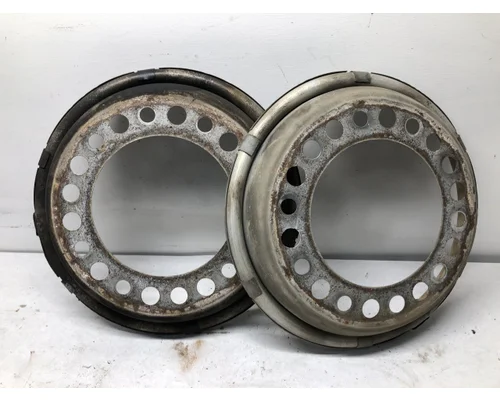 Pilot 22.5 STEEL Wheel