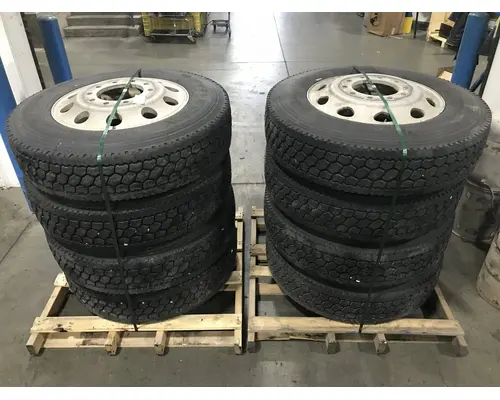 Tire And Rim Pilot 24.5 ALUM Vander Haags Inc Sf