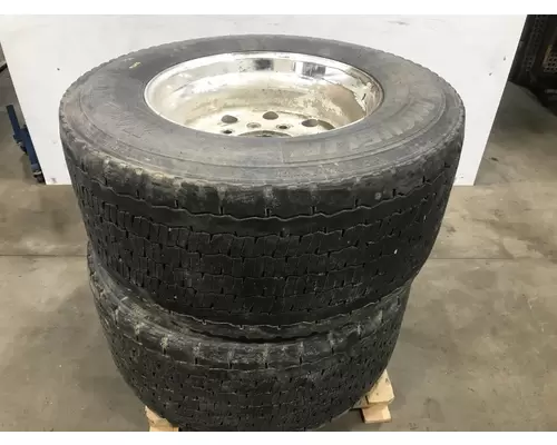 Pilot SUPER SINGLE Tire and Rim