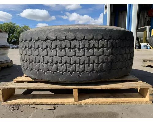 Pilot SUPER SINGLE Tire and Rim