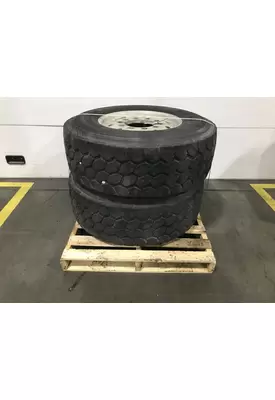 Pilot SUPER SINGLE Tire and Rim