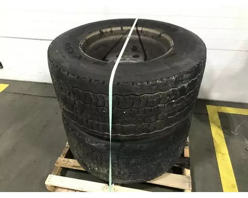 Pilot SUPER SINGLE Tire and Rim