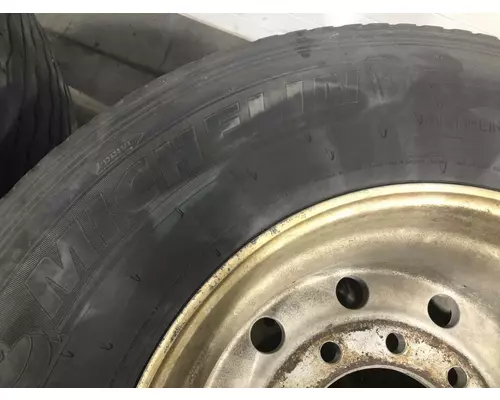 Pilot SUPER SINGLE Tire and Rim