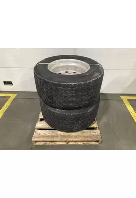 Pilot SUPER SINGLE Tire and Rim