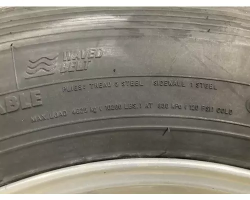 Pilot SUPER SINGLE Tire and Rim