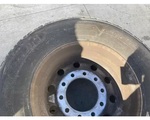 Pilot SUPER SINGLE Tire and Rim