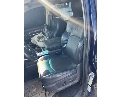 RAM 3500 Cab