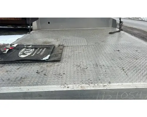 RAM 5500 Chassis Box  Bed