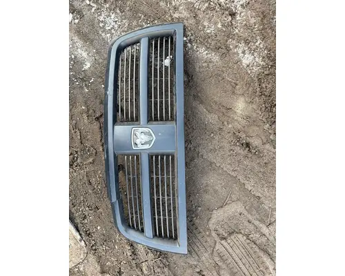 RAM 5500 Grille