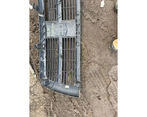 RAM 5500 Grille