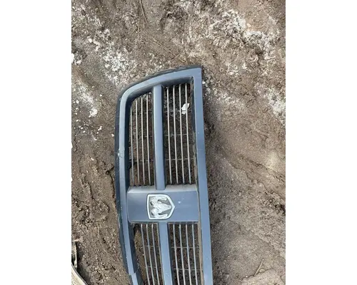 RAM 5500 Grille