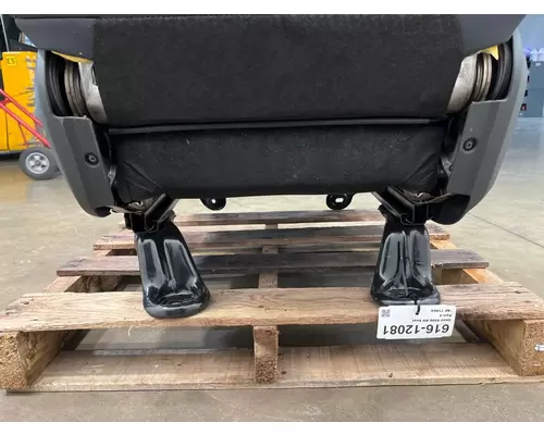 RAM 5500 Seat, Front