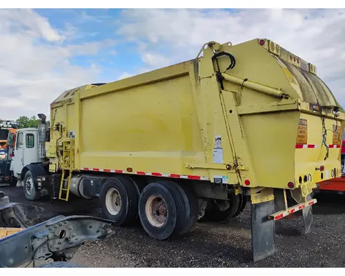 REFUSE OR ROLLOFF 20-29 YARD Box  Bed