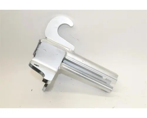 RETRAC  Bumper Bracket, Front