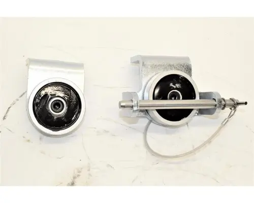 RETRAC  Bumper Bracket, Front