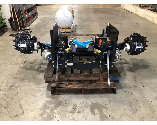 REYCO GRANNING  Tag Axle