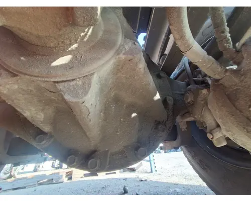 REYCO 102AR Cutoff Single Axle