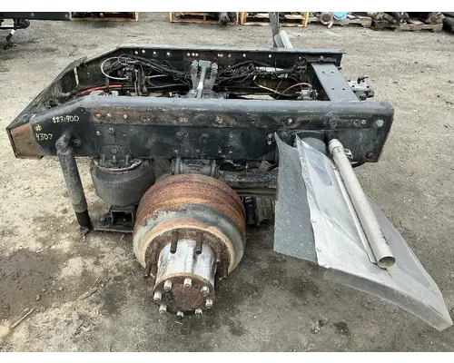 REYCO 102AR Cutoff Single Axle