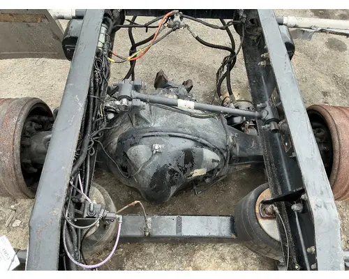 REYCO 102AR Cutoff Single Axle