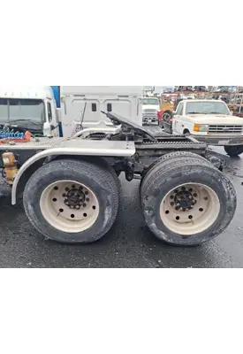 REYCO F-9370 Cutoff Tandem Axle